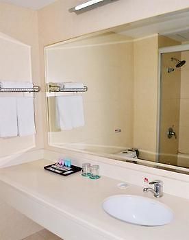 Motel 168 Shanghai Pudong Huinan Metro Station Tesco Εξωτερικό φωτογραφία